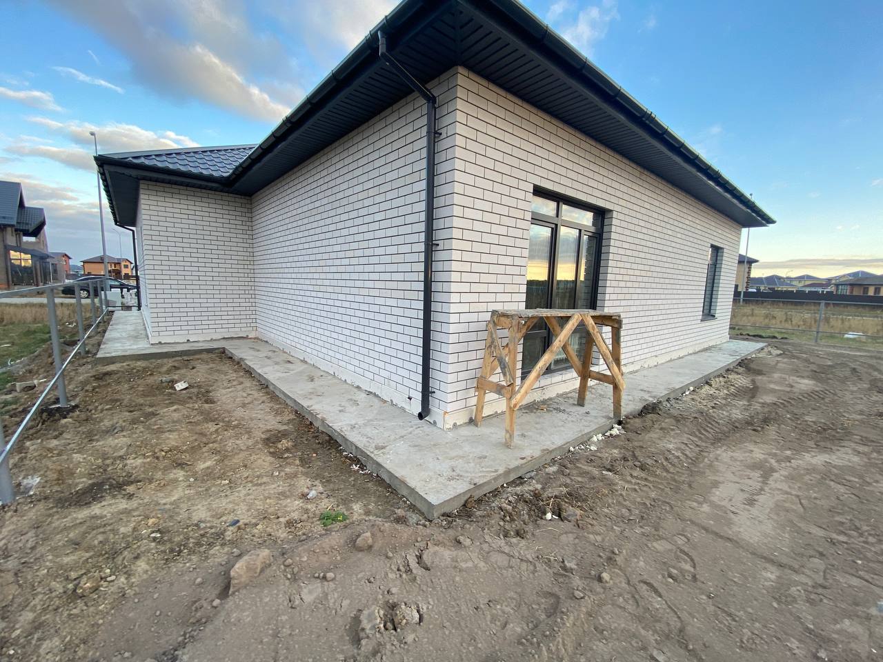 https://novoshahtinsk.tgv-stroy.ru/storage/app/uploads/public/637/df3/af0/637df3af0c08f688653137.jpeg